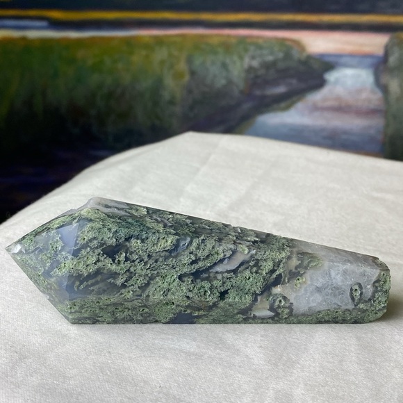 Moss Agate Wand with Druzy - Picture 2 of 6